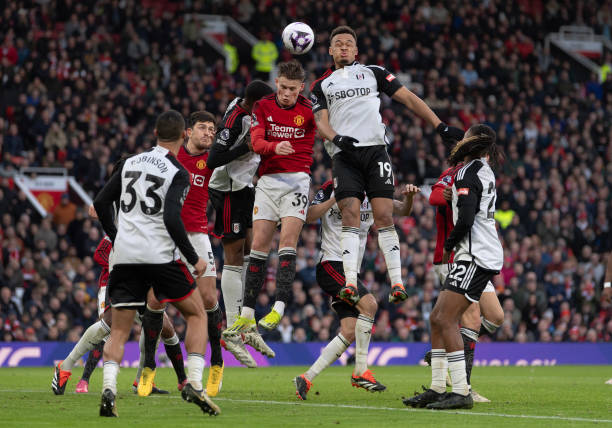 這使得他在 這使得他在