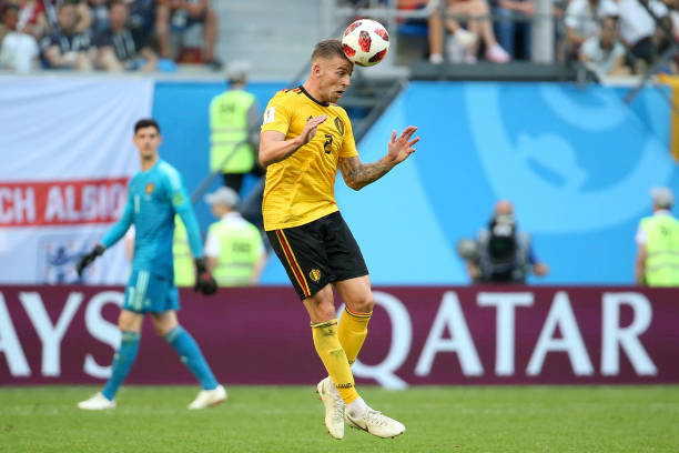 他以强劲的 他以强劲的