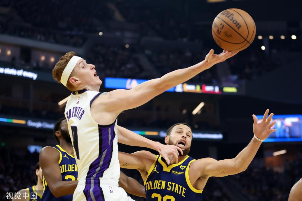 表现出色 表现出色