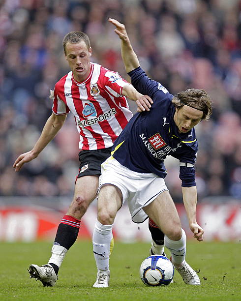 结合两队近 结合两队近