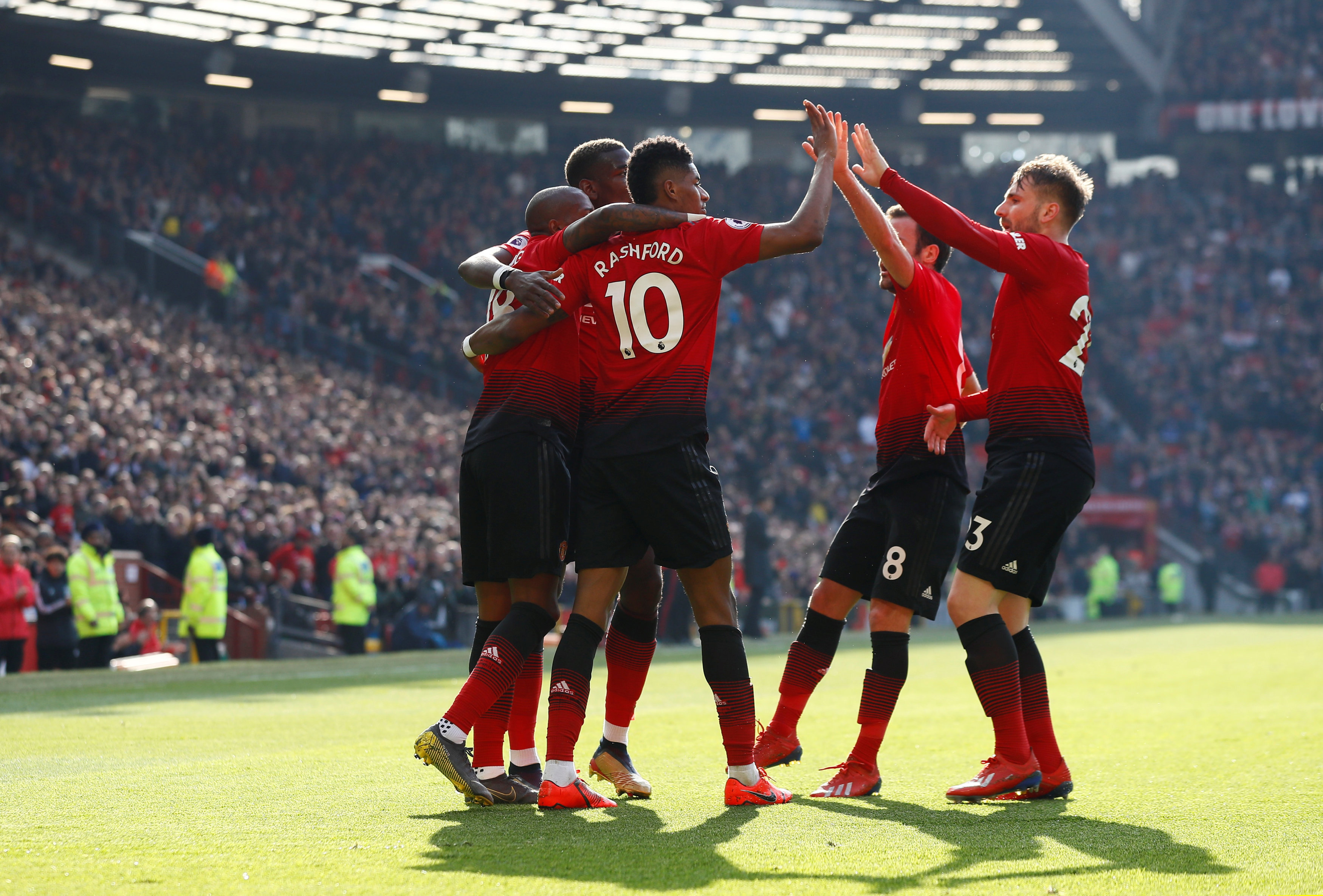 郭昊文等球 郭昊文等球