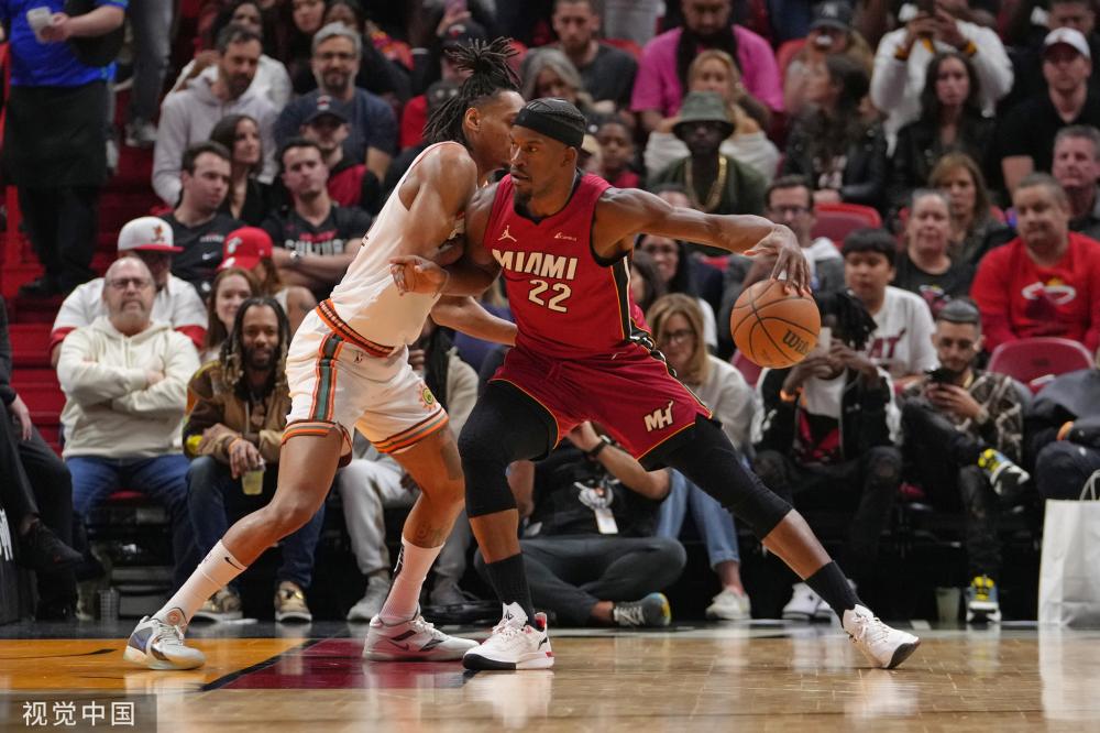 解对方防线 解对方防线