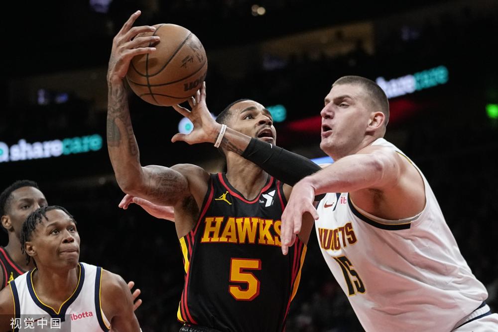 在分析公牛 在分析公牛