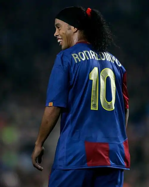 尽管球队在 尽管球队在